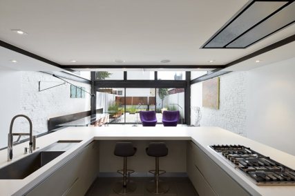 Salt And Pepper House | KUBE Architecture