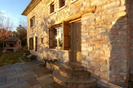 Philippitzis & Associates, Traditional Stone House 10